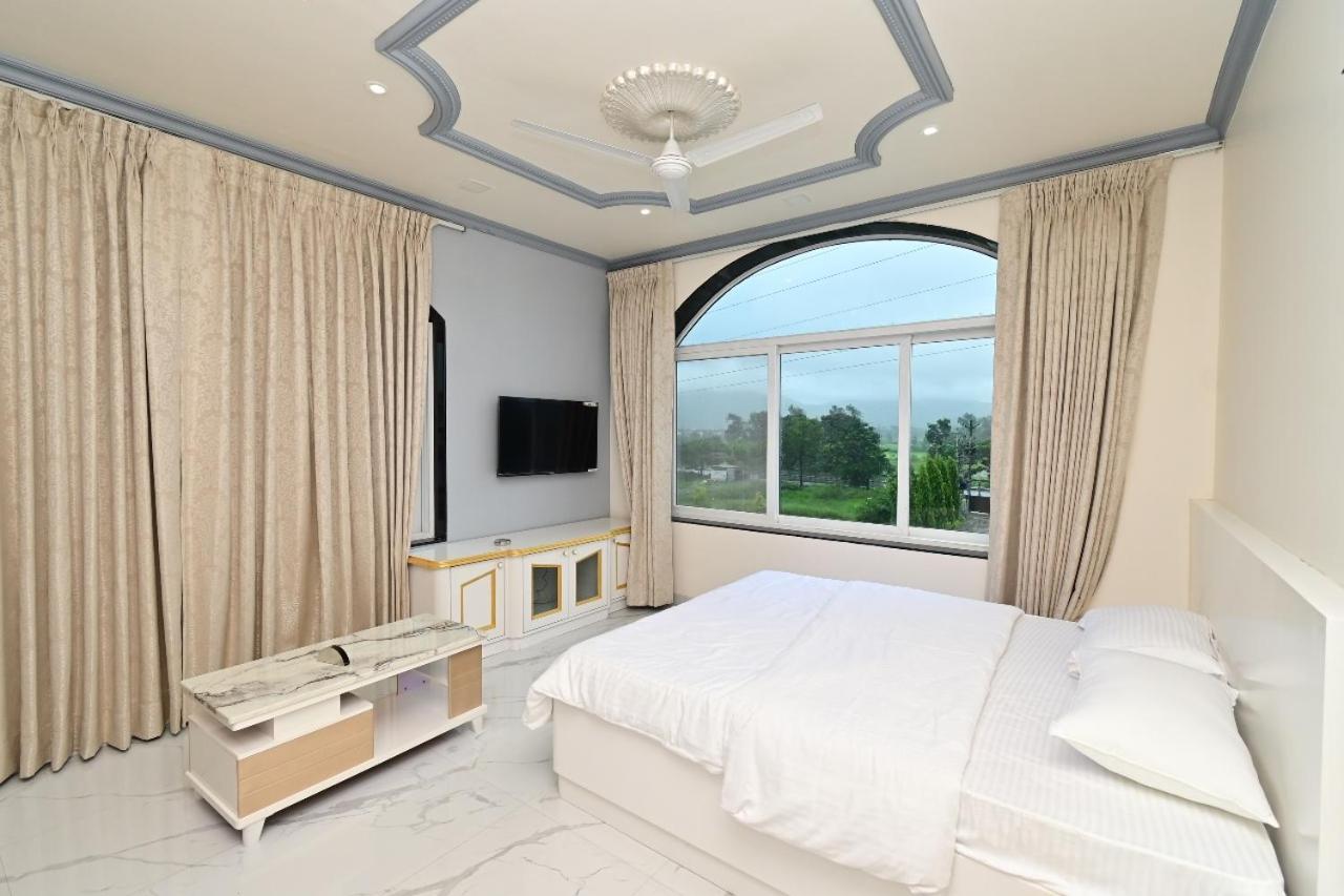 Vedika Garden Otel Lonavala Dış mekan fotoğraf